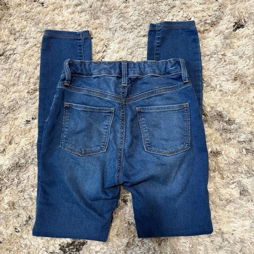 GAP & Old Navy Kids Jeans in Blue and White